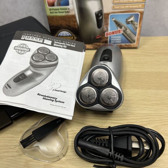 Innovage Phase III Rechargeable Triple Head Shaving Kit & Personal Groomer READ - Picture 3 of 5